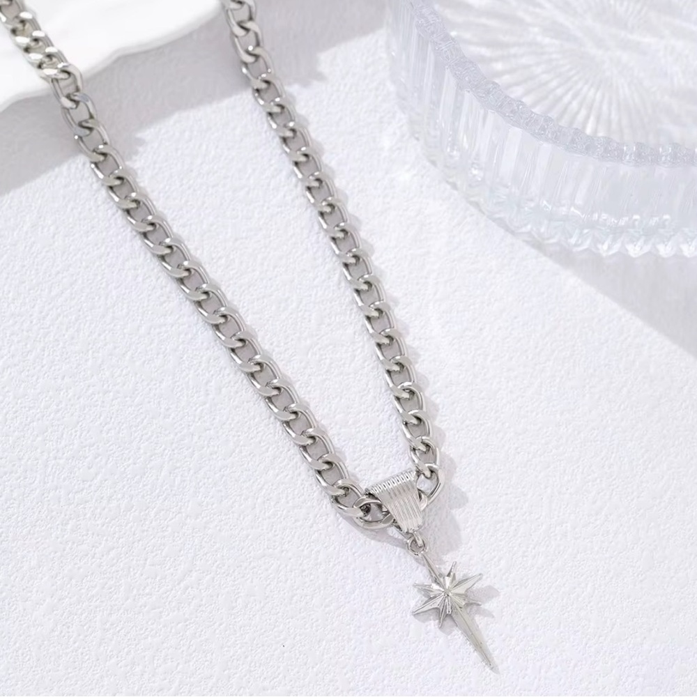 ⚜️ Silver Star Pendant Necklace - Picture 1 of 1